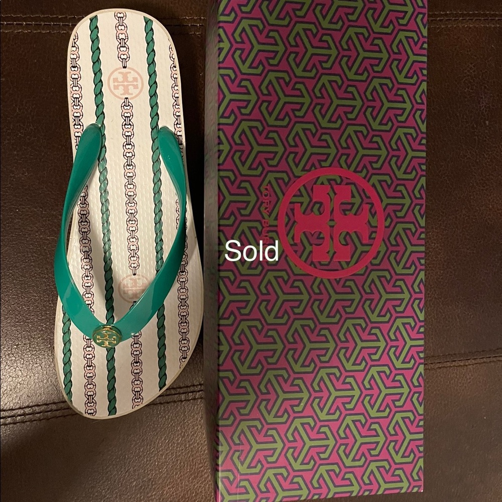 Tory Burch stacked heel flip flop - Picture 1 of 1